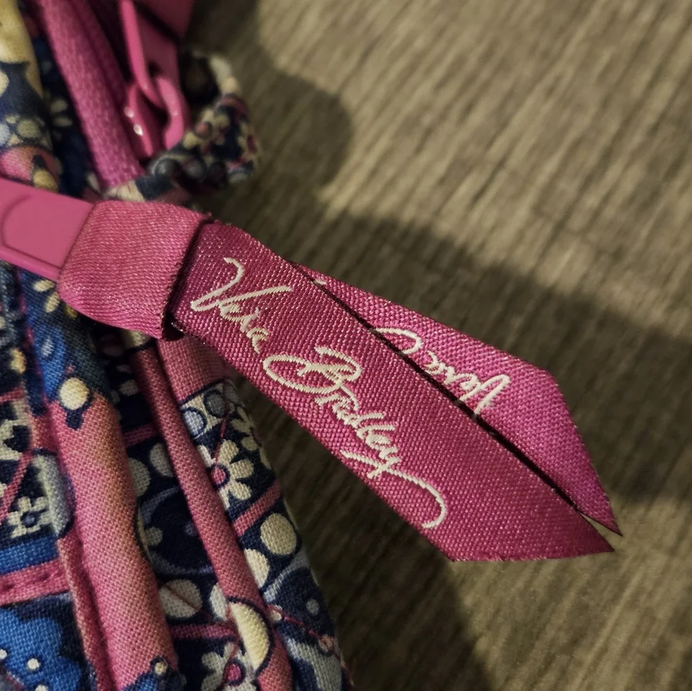 Small Vera Bradley Crossbody Bag - Picture 4 of 6